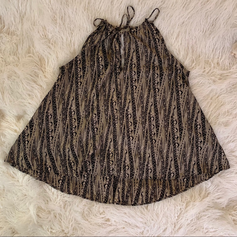 Zouk geometric trapeze top